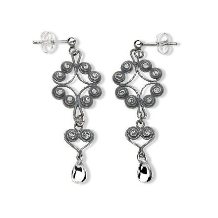 Lang ørepynt, oksydert. Nordlandssølv - 609 Lang ørepynt, oksydert. Nordlandssølv - 609