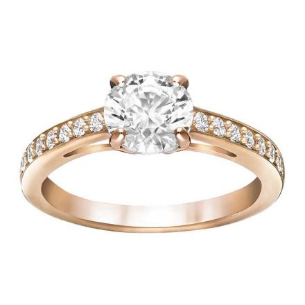 SWAROVSKI RING. Attract Round - 5149218 SWAROVSKI RING. Attract Round - 5149218