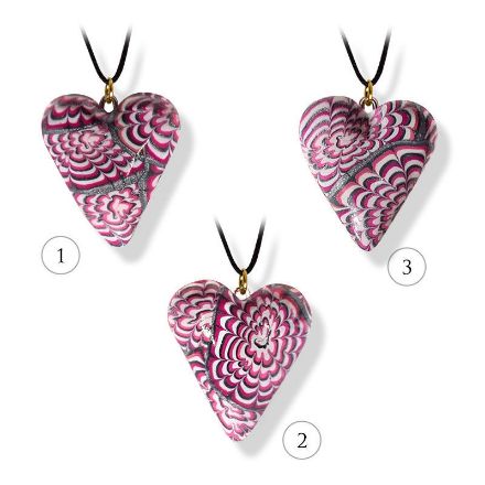 Hjertesmykke Krysantemum, rosa og sort, med snor -280207458 Hjertesmykke Krysantemum, rosa og sort, med snor -280207458