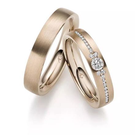 Gifteringer nøttefarget gull 14 kt, 4.5 mm. GERSTNER - 431329 Gifteringer nøttefarget gull 14 kt, 4.5 mm. GERSTNER - 431329