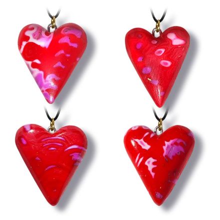 Hjertesmykke rød 25x23 mm. - 280206493 Hjertesmykke rød 25x23 mm. - 280206493