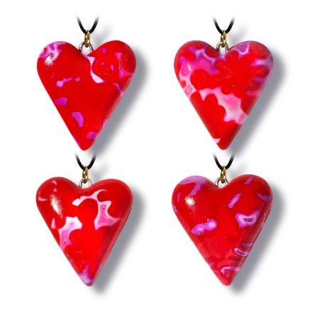 Hjertesmykke rød 25x23 mm. - 280206494 Hjertesmykke rød 25x23 mm. - 280206494