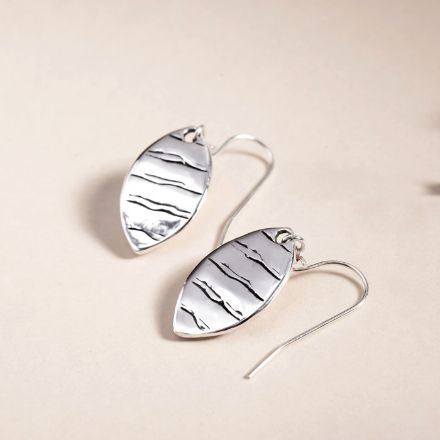 Øredobber i sølv Bladverk. HILLESTAD - AB348S Øredobber i sølv Bladverk. HILLESTAD - AB348S