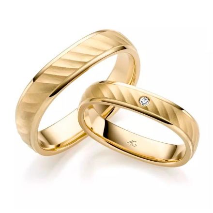 Gifteringer i gult gull 14 kt, 4 mm og 5 mm. GERSTNER - 31479 Gifteringer i gult gull 14 kt, 4 mm og 5 mm. GERSTNER - 31479