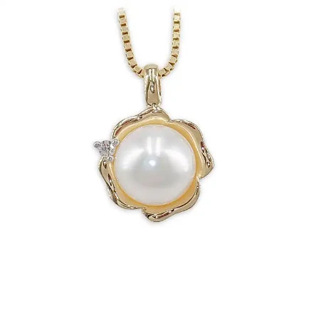 Diamantsmykker i gull med 0,03 ct W-Si & perle - BUR221262 Diamantsmykker i gull med 0,03 ct W-Si & perle - BUR221262