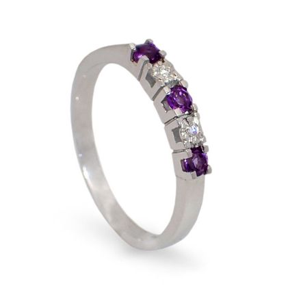 Diamantring i gull 14kt med ametyst og 0,013 ct W-Si - COC00376 Diamantring i gull 14kt med ametyst og 0,013 ct W-Si - COC00376