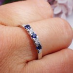 Diamantring i gull 14kt med safir og 0,013 ct W-Si - coc00376sf