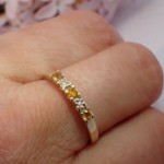 Diamantring i gult gull 14kt med citrin og 0,013 ct W-Si - COC00376c