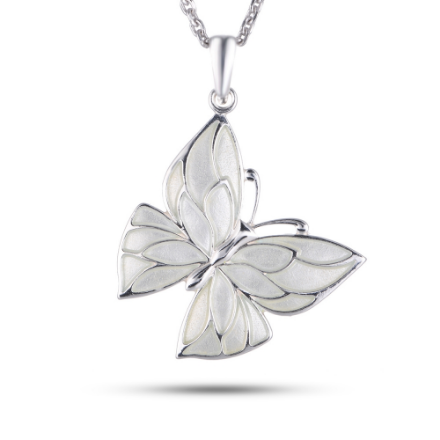 Smykke i sølv Sommerfugl, hvit glassemalje. AMORIN- 840303 Smykke i sølv Sommerfugl, hvit glassemalje. AMORIN- 840303