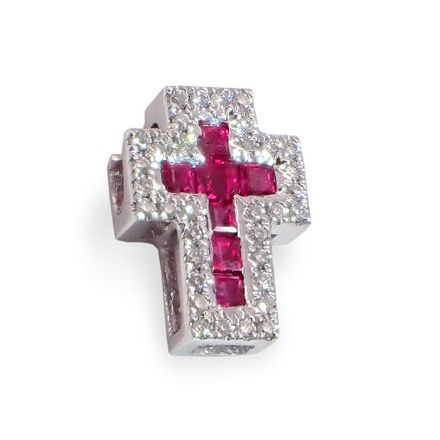 Kors i 18kt gull med 0,07ct W-Si og rubiner - 295018 Kors i 18kt gull med 0,07ct W-Si og rubiner - 295018