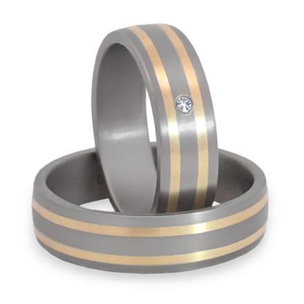 Gifteringer i titan & gult gull, 6 mm. RAUSCHMAYER - 1150532 Gifteringer i titan & gult gull, 6 mm. RAUSCHMAYER - 1150532