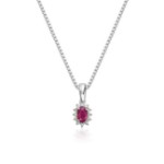 Diamantsmykke rosett i gull med 0,034 ct W-Si og rubin - 27228