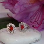 Diamantøredobber i gull 14kt med 0,12 ct W-SI og rubin - 27012