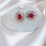 Diamantøredobber i gull 14kt med 0,12 ct W-SI og rubin - 27012