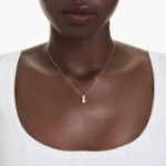 Swarovski smykke Stilla Attract pendant Round cut, White, Gold-tone plated - 5723298