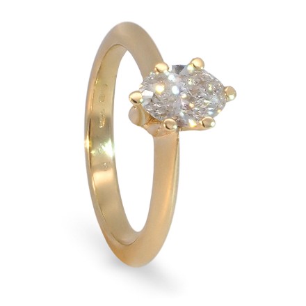 Forlovelsesring Gaia med Oval Lab Grown diamant i 0.71 ct og River (D) - VS1 - LG071gg Forlovelsesring Gaia med Oval Lab Grown diamant i 0.71 ct og River (D) - VS1 - LG071gg