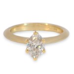 Forlovelsesring Gaia med Oval Lab Grown diamant i 0.71 ct og River (D) - VS1 - LG071gg