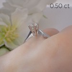 Forlovelsesring Margrete med Oval Lab Grown diamant i 0,40 ct og River (D) -VS1 - LAB1611640RVHV