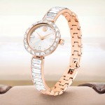 Swarovski klokke Matrix Bangle watch Swiss Made, Crystal bracelet, White, Rose gold-tone finish - 5677484