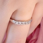 Diamantring Iselin med 5x0,05 ct TW-Si-8505050
