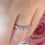 Iselin alliansering 585/14 karat hvitt gull med 5x0.10 ct TW-Si