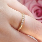 Iselin alliansering 585/14 karat gult gull med 5x0.03 ct TW-Si - 85050300