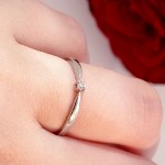 Diamantring forlovelsesring i hvitt gull 0,03 ct W-Si