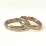 Giftering i gult gull 14kt, 4 mm. RUBIN modell 803 – 1440