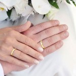 Giftering i gult gull 14kt, 3 mm, modell 803. RUBIN - 1430