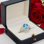 Diamantring med 0,08ct WSI og topas i hvitt gull 14 kt - 57338