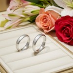 Giftering i hvitt gull 14kt, 4 mm/1,3 mm. RUBIN - 1940