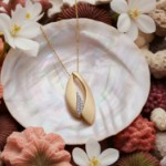 Smykke i gult gull 14 kt med diamanter 0,050 ct - 233931