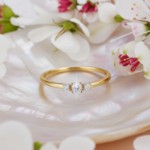 Diamantring - forlovelsesring i gult gull med 0,13 ct W-Si - Bur538278