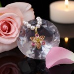 Swarovski smykke Idyllia pendant Crystal pearl, Mixed cuts, Flower, Multicolored, Gold-tone plated - 5723140