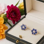 Diamantøredobber i gull 14kt med 0,02ct W-P og safir - Bur345159gs