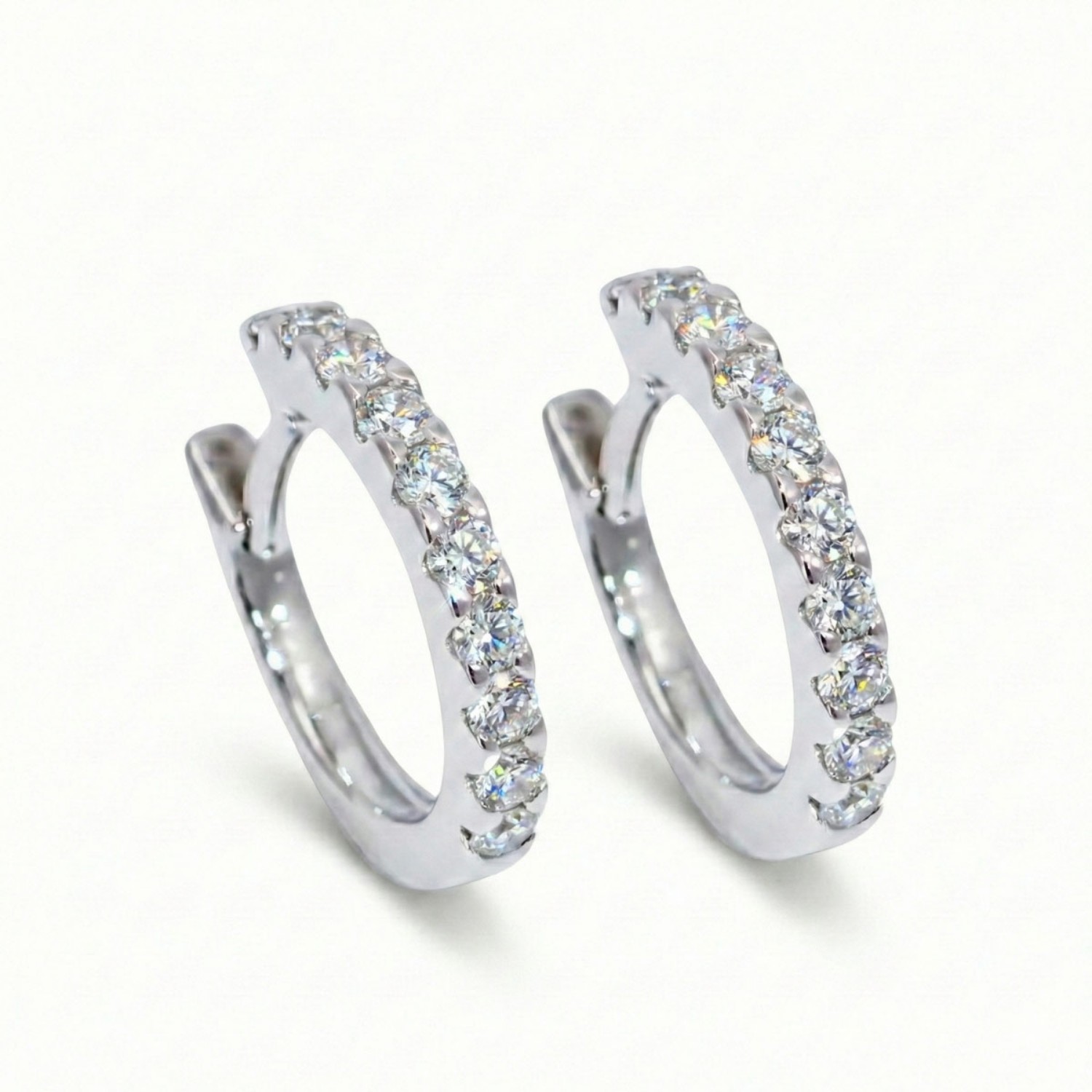 Diamantøredobber i hvitt gull 14 karat med 0,50 ct W-Si - BUR745252