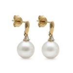 Diamantøredobber i gull med 0,02ct H/SI og perle - BUR721196