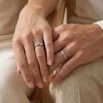 Giftering i hvitt gull 14kt, 3 mm/1,3 mm. RUBIN - 1930