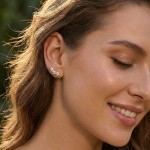 Ørepynt i forgylt sølv hvit margeritt. LIV - 700303