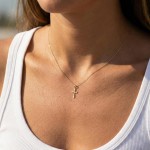 Kors i gult gull 14kt/585 - 85490