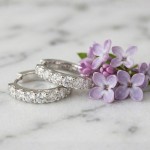 Diamantøredobber i gull med 1 ct W-Si -BUR735909