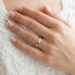 Giftering i platina 950, 6 mm. RUBIN modell 167 - 1060