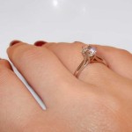 Forlovelsesring med Lab Grown diamant i 1.00 ct og River (E) - VVS2 - LG1001807hg