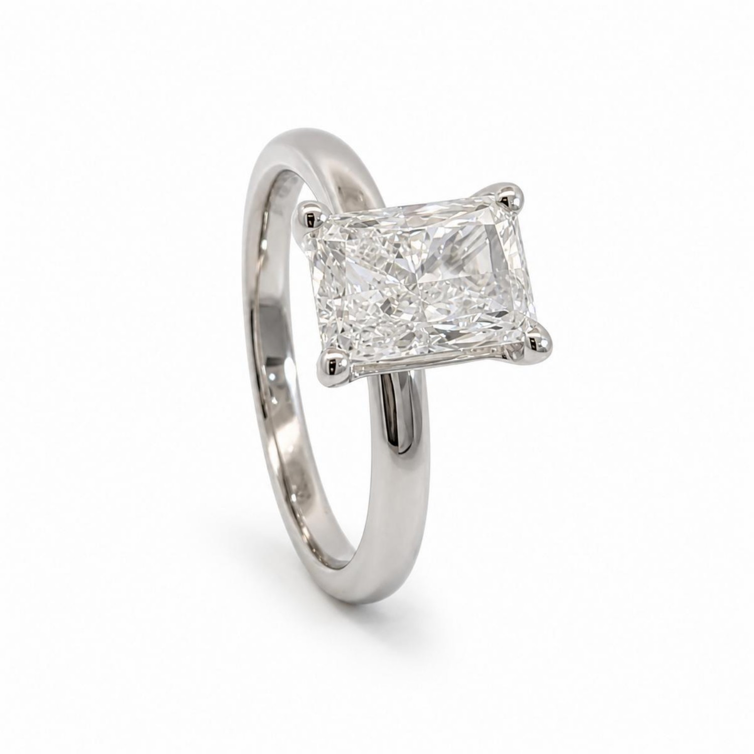 Forlovelsesring med Radiant cut Lab Grown diamant i 2.02 ct og River (E) - VVS2 - ABR21643LGHG