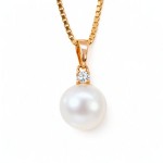 Diamantsmykke i 14kt gull med perle og diamant 0,35ct W-Si - coc4000147